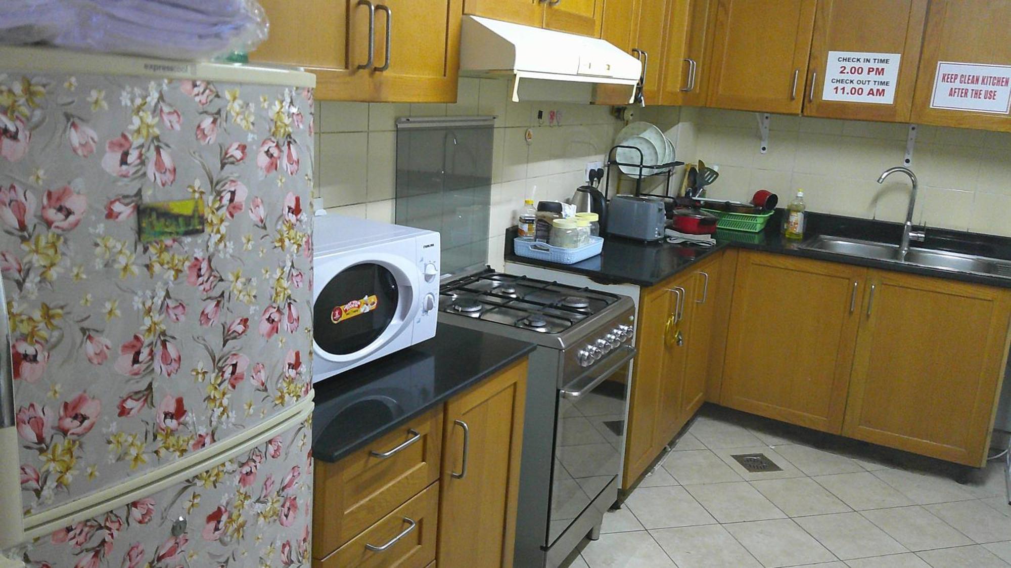 Ruby Star Hostel Dubai F2 Ngoại thất bức ảnh